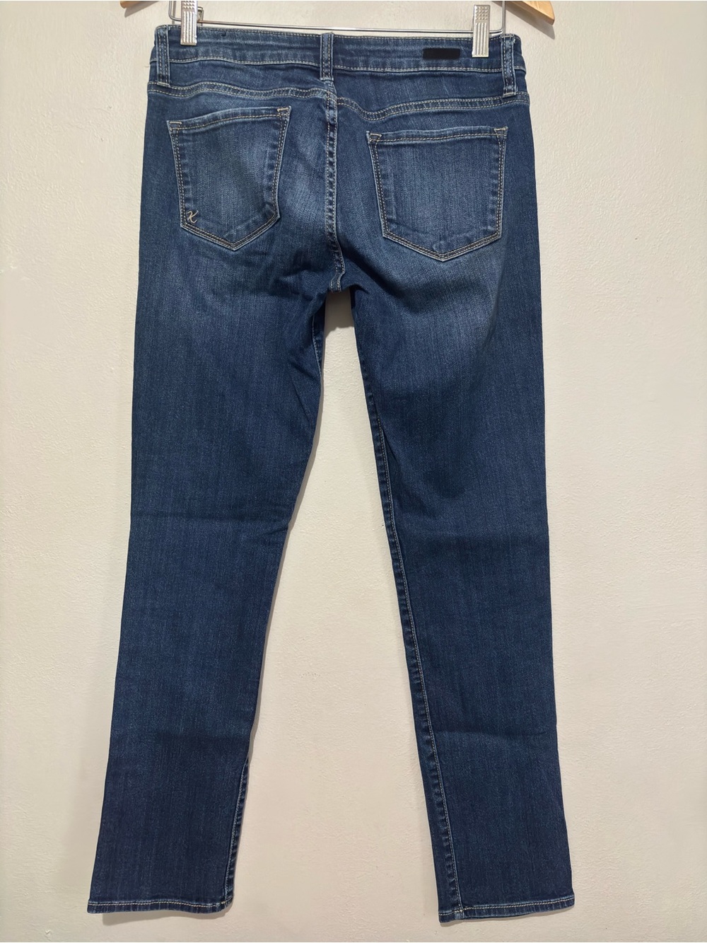 Kut from the Kloth Boyfriend Jeans Size 4 Dark Blue Wash - Picture 4 of 8